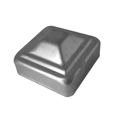 4.5in x 4.5in 7x7 8x8 4x4の正方形の鋼鉄ポストはプラスチック縦隊掩護隊をおおう