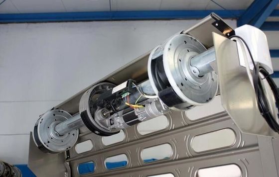200mmの圧延シャッター ドアの自動銀のためのナイロン球のばね箱